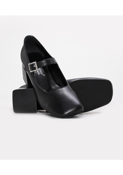Hakiki Deri Kadın Kalın Topuklu Ayakkabı 010ZA8714