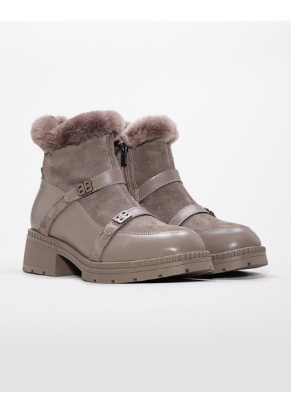 Hakiki Deri Kadın Klasik Ayakkabı 233KZA601