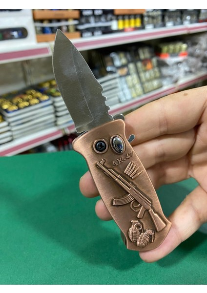 AK47 Figürlü Metal Bıçaklı Çakmak fiyatları