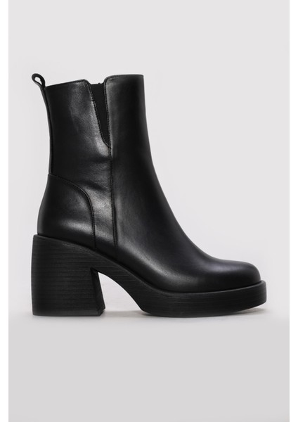 Deri Kadın Klasik Bot 217SZA0657-03