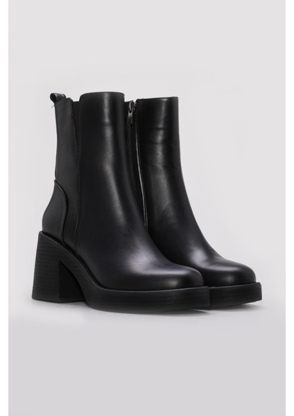 Deri Kadın Klasik Bot 217SZA0657-03