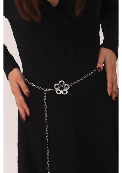Pınkmark Kadın Gümüş Çiçek Ayarlanabilir Zincir Kemer PMKM25798