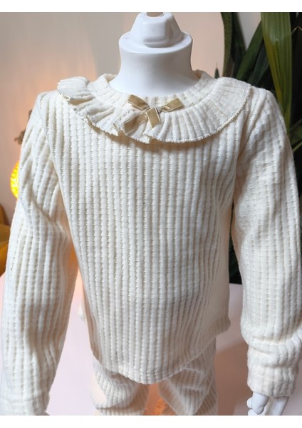 Kız Bebek Montlu Üçlü Takım (Omuzdan Çıtçıtlısweatshirt+ Mont +Pantolon)