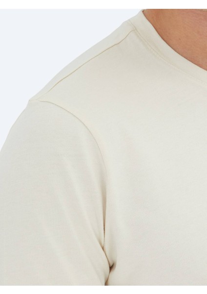 Ekru Düz Bisiklet Yaka %100 Pamuk T-Shirt fırsatları