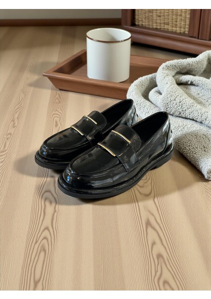 R40224 Siyah Rugan Hakiki Deri Tam Ortopedik Kadın Casual Günlük Ayakkabı fiyatları