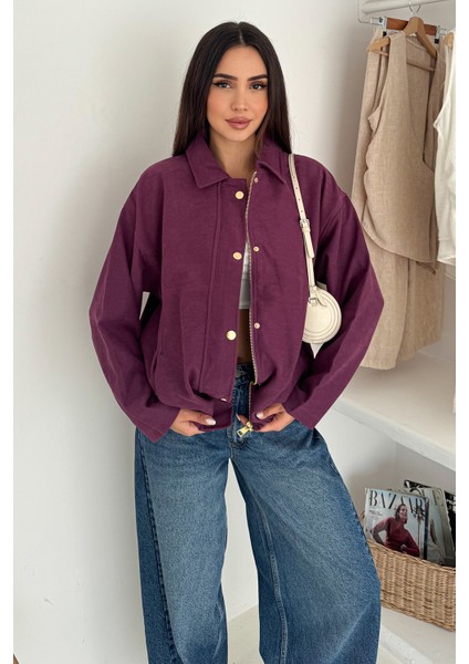 Kadın Fermuarlı Altın Düğmeli Mont– Structured Style