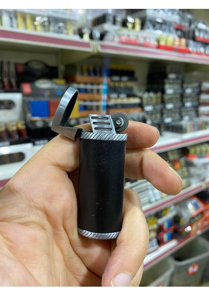 Klasik Siyah Metal Çakmak