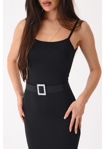 Pınkmark Kadın Gümüş Kaplamalı Dikdörtgen 4cm Genişlik Ayarlanabilir Lastik Kemer PMKM25696