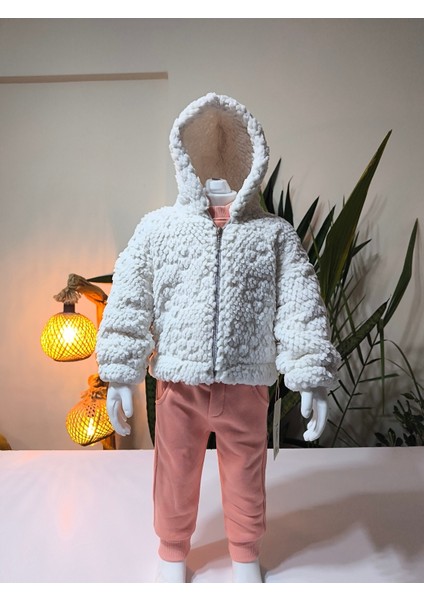 Kız Bebek Montlu Üçlü Takım (Omuzdan Çıtçıtlısweatshirt+ Polar Mont +Pantolon)