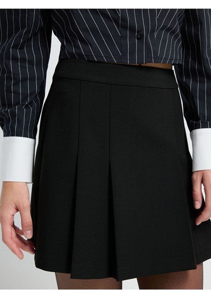 Pileli Mini Etek Siyah 12742952006 fırsatları