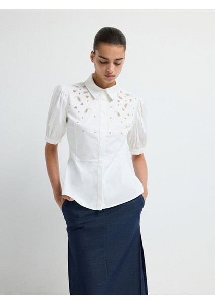 Kısa Kollu Taşlı Gömlek Beyaz 13045793000 modelleri