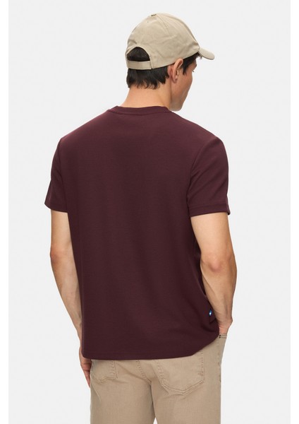Canary Bordo Bisiklet Yaka Gofre Baskılı Modal Kumaş Standard Fit Erkek Tshirt