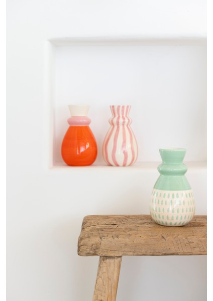 - Carolina Rayas Bailarinas El Boyaması Vazo fiyatları