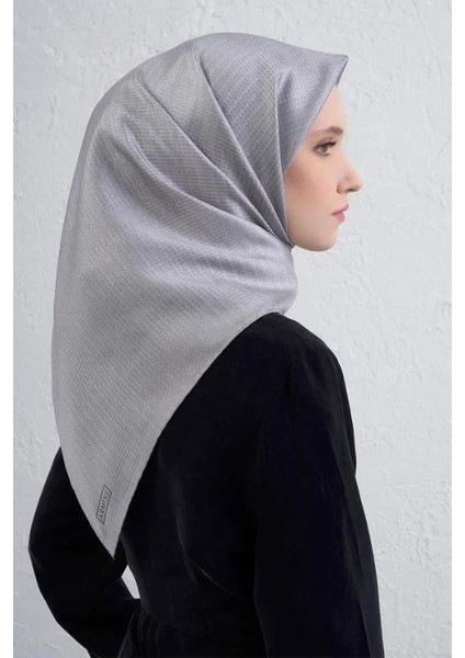 2025 Desenli Saf Ipek Twill Eşarp 9415-06 modelleri