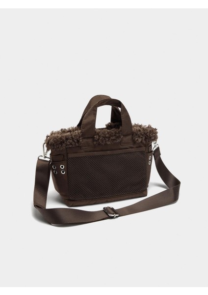 Kürk Efektli Teknik Kumaş Tote Çanta fırsatları