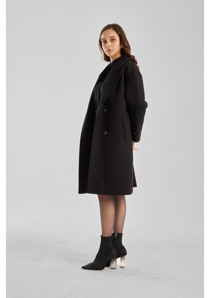 Siyah Regular Kruvaze Yaka Kaban modelleri