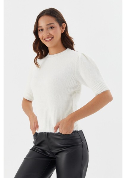 Kısa Balon Kol Triko Bluz Ekru modelleri