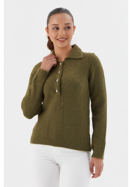 Yumuşak Dokulu Düğmeli Triko Kazak Hakı modelleri