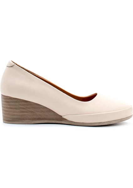 Deri Kadın Dolgu Topuk Ayakkabı 411ZA291