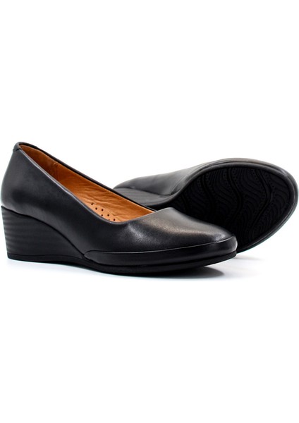 Deri Kadın Dolgu Topuk Ayakkabı 411ZA291
