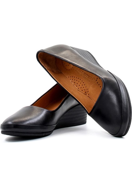 Deri Kadın Dolgu Topuk Ayakkabı 411ZA291