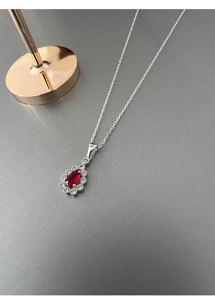 Gümüş Damla Yakut Taşlı Zirkon Kolye fiyatları