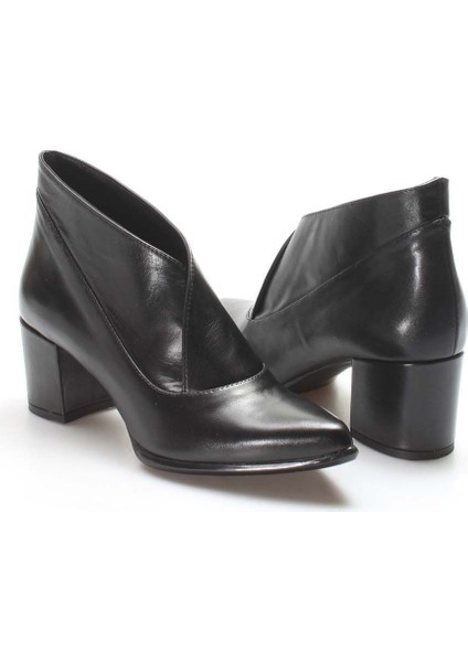 Deri Kadın Klasik Ayakkabı 019ZA21-641