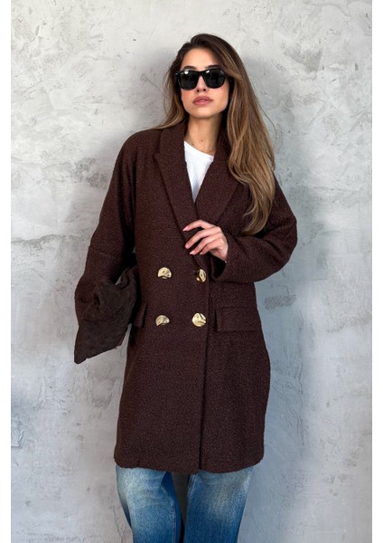 Kadın Nakışlı Kaşe Kaban