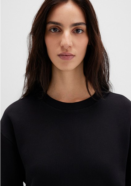 Bisiklet Yaka Siyah Sweatshirt 1S10390-900 indirimleri