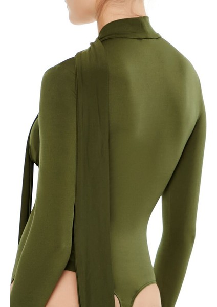 V Yaka Bodysuit modelleri