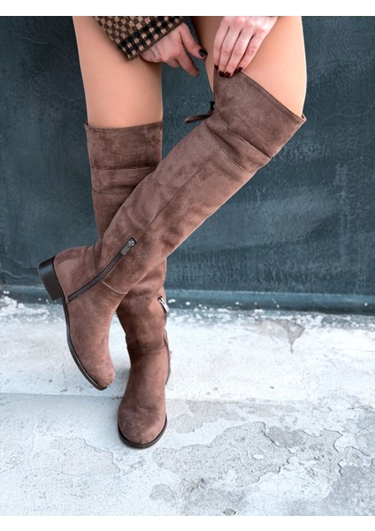 Jolvern Kadın Çizme Kahverengi Süet Püskül Detaylı
