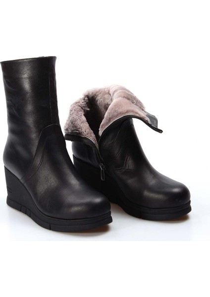 Kadın Bot 064Kza1039
