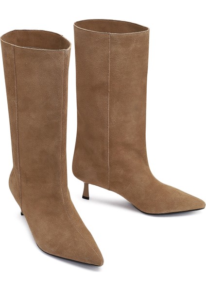 Kadın Bej İnce Topuklu Süet Deri Çizme 25AFD490510