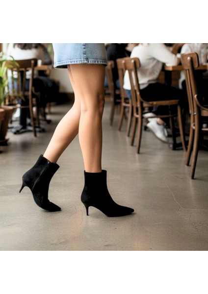 Siyah Süet Sivri Burun Kadın Klasik Bot fiyatları