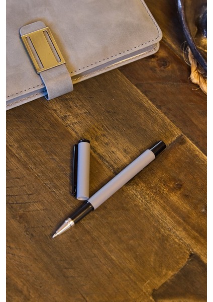 Kişiye Özel Gri Kapaklı Mavi Mürekkepli Düz Roller Tükenmez Kalem fiyatları