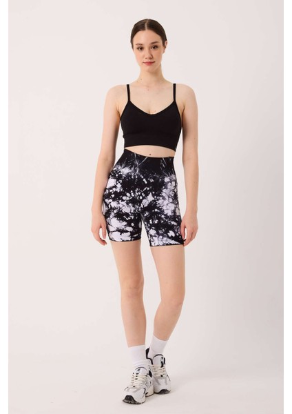 Spor Şort Batik Desenli Dikişsiz Esnek ve Toparlayıcı Push Up Kısa Şort