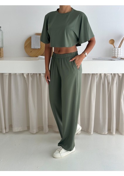 Kadın Iki Parça Salaş Takım – Crop Üst ve Bol Paça Pantolon – Yazlık Rahat Spor Takım fiyatları