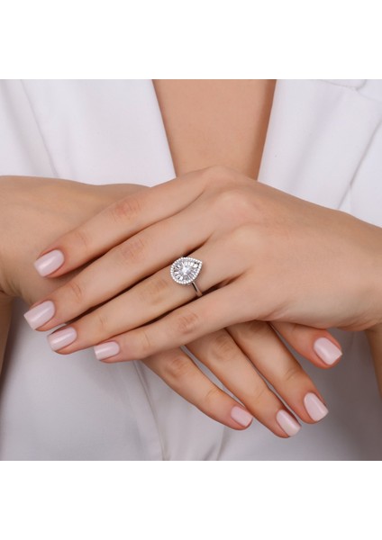 Taşlı Tasarım Altın Yüzük - 14K