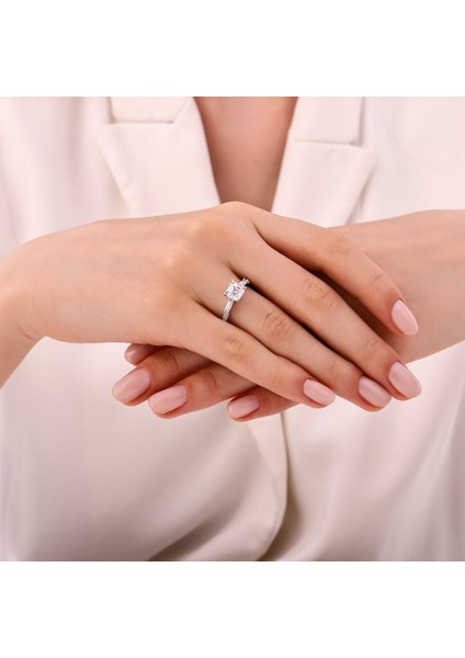 Altın Baget Yüzük - 14K