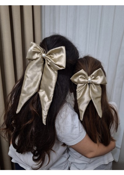 Kadın 3’lü Fiyonk Saç Tokası Seti + Scrunchie Hediyeli - Bej Parıltı fiyatları