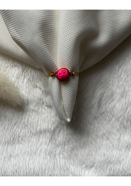 Pembe Lav Taşı Ayarlanabilir Altın Renk Tel Yüzük