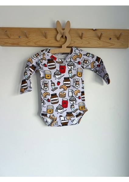 Nutella Kruvasan Desen Lila %100 Organik Pamuklu Unisex Bebek Body Zıbın