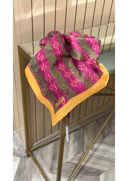 Ipekevi Desenli Tensel Eşarp Fuşya Bej