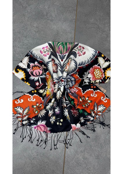 Ipekevi Taç Yaprak Desenli Ipek Şal Siyah