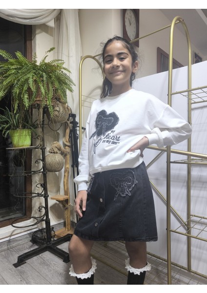 Kız Çocuk Kot Etekli Takım(Sweatshirt+Beli Lastikli Kısa Kot Etek) Kurdele Füme fiyatları