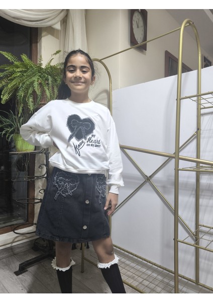 Kız Çocuk Kot Etekli Takım(Sweatshirt+Beli Lastikli Kısa Kot Etek) Kurdele Füme modelleri