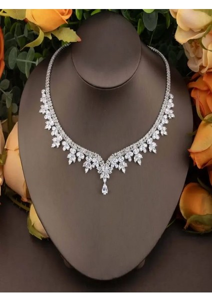 Yüksek Kaliteli Zirkon Taşlı Takı SETI-18K Altın Kaplama-Küpesizdir fiyatları