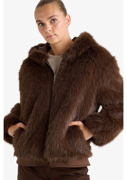 Regular Fit Kapüşonlu Fermuarlı Suni Kürk Mont F5570AX25WN