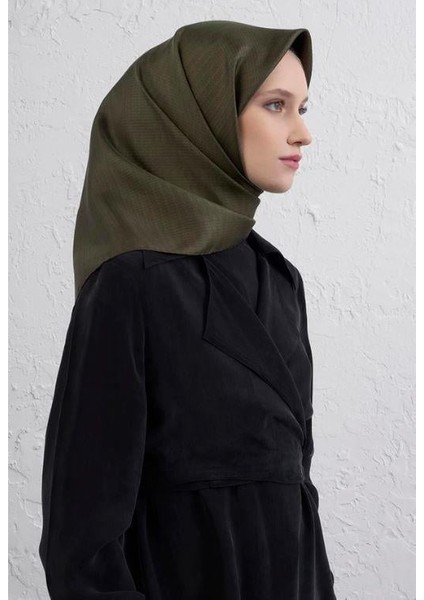 2025 Desenli Saf Ipek Twill Eşarp 9415-03