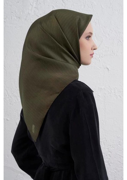 2025 Desenli Saf Ipek Twill Eşarp 9415-03 modelleri